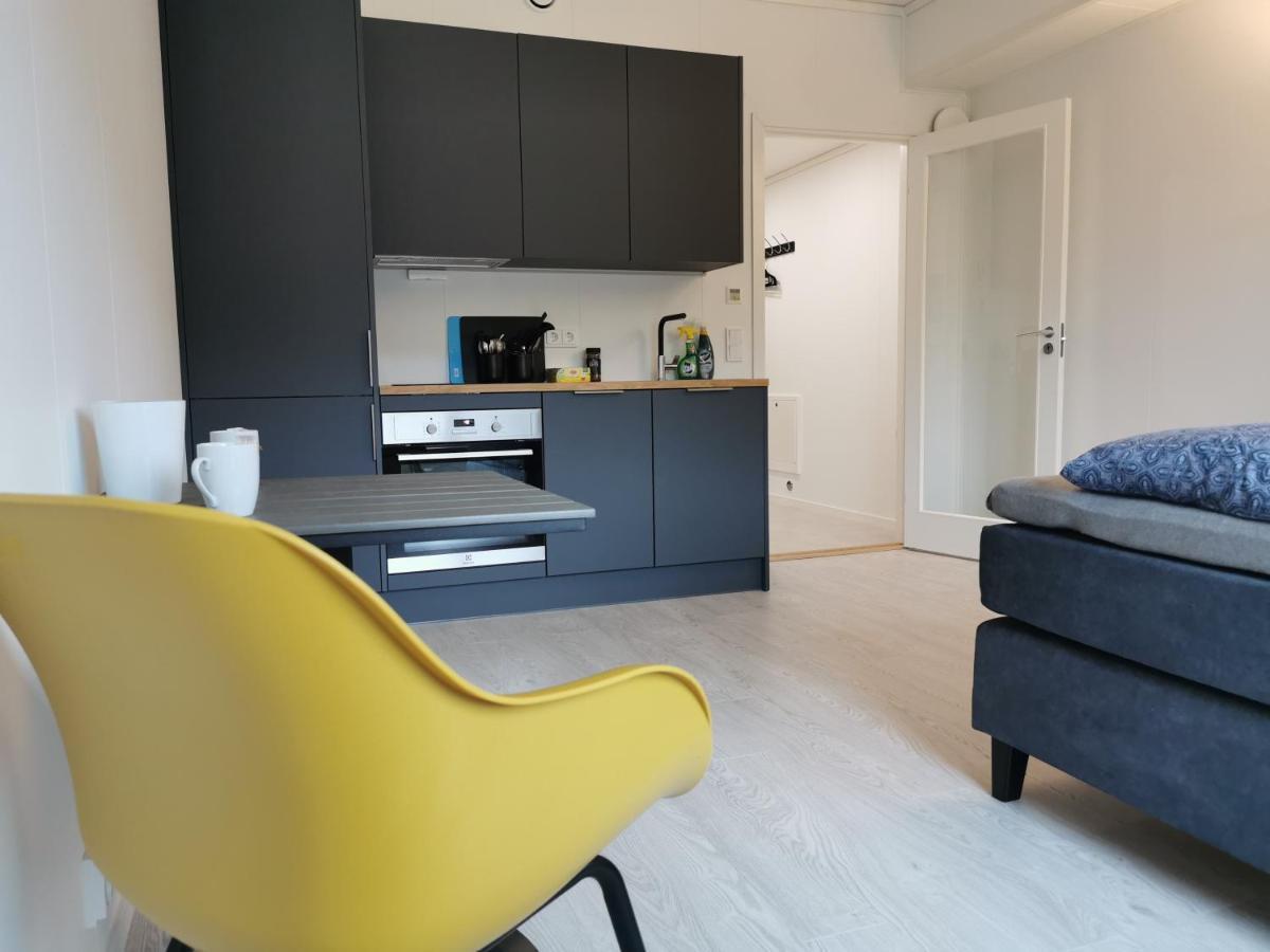 Lofoten Studio Apartment, Vestermyrveien 11 Svolvær Exterior foto